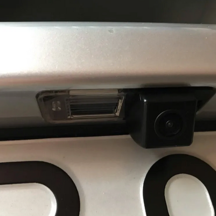 HD-kamera för backning av Volkswagen-fordon