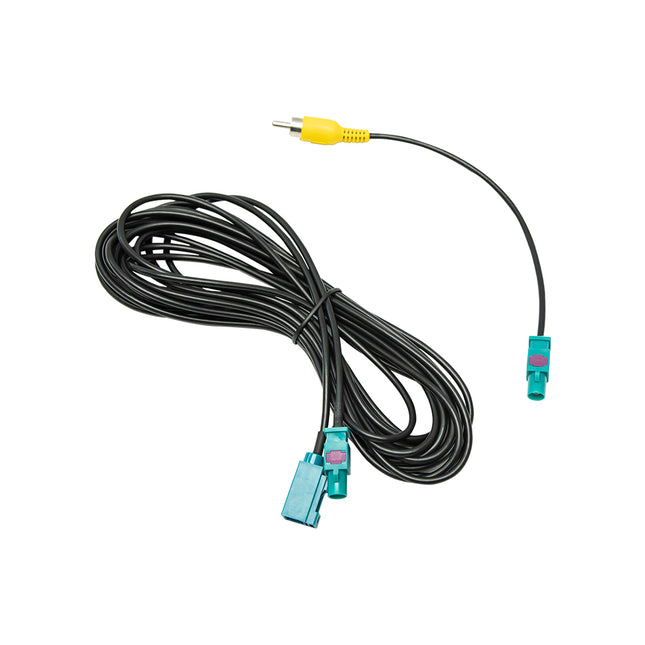 Camera adapter for VW OEM cameras with dynamic parking lines